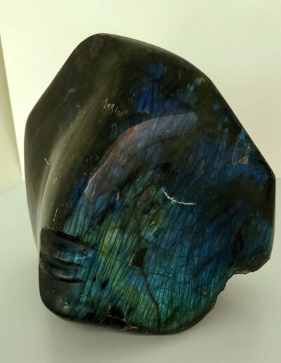 Jean-Yves Gosti (né en 1960) Le rêveur labradorite