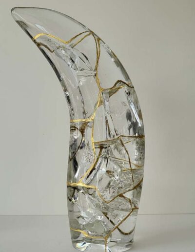 Xavier Carrère (né en 1966) Corne Kintsugi verre clair et or
