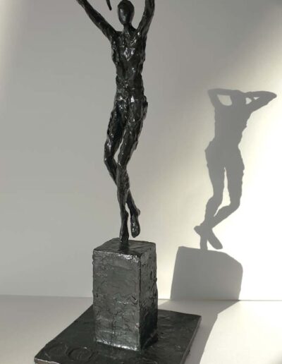 Nancy Vuylsteke de Laps (née en 1967) El bailador I bronze n°1-8 a Mig fondeur