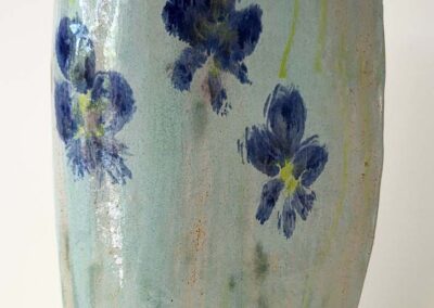 Pascale Robakowski (née en 1949) D vase iris
