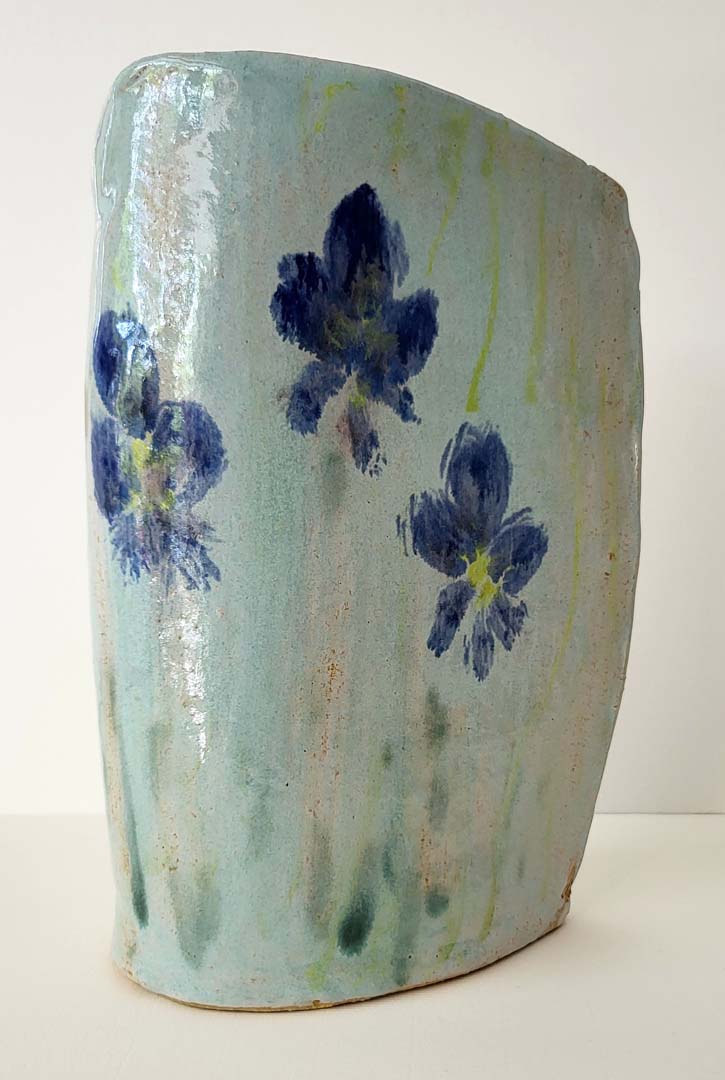 Pascale Robakowski (née en 1949) D vase iris